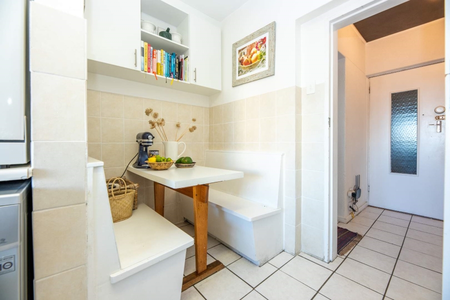 2 Bedroom Property for Sale in Three Anchor Bay Western Cape